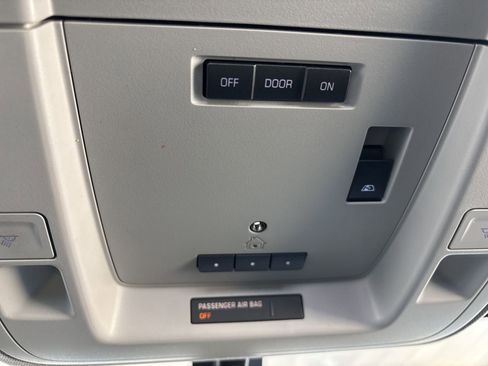 Used 2018 GMC Sierra 1500 SLT w/ Texas SLT Premium Package image 28