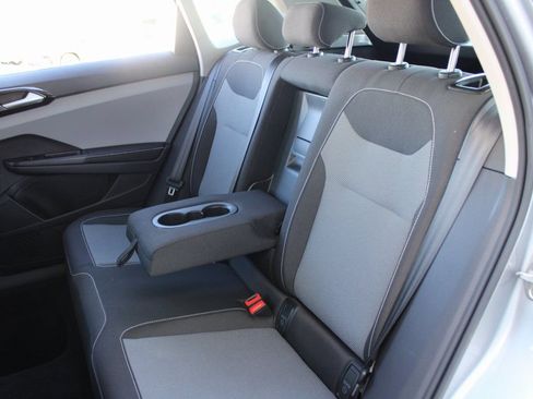 Certified 2024 Volkswagen Taos S image 21