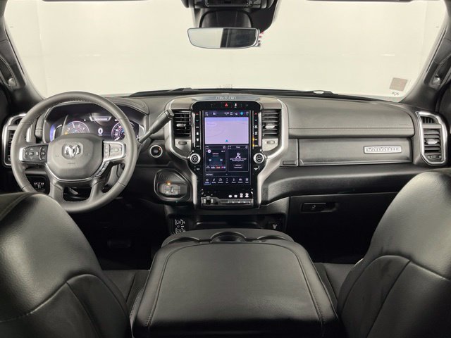 Used 2026 RAM 2500 Laramie AWD/4WD image 13