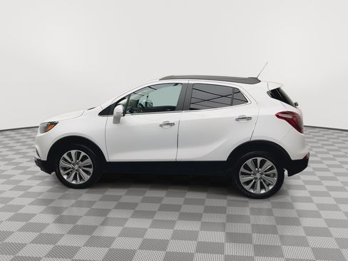 Certified 2018 Buick Encore Preferred FWD image 32