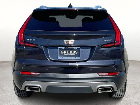 Used 2023 Cadillac XT4 Premium Luxury FWD image 6