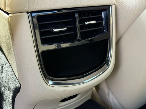 Used 2018 Cadillac CTS Luxury image 29