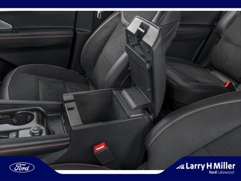 New 2026 Ford Explorer ST w/ Sun And Sound Package image 9