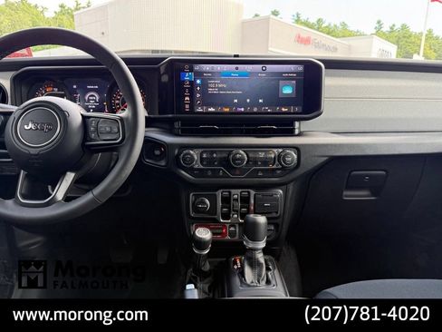 Used 2025 Jeep Wrangler Unlimited Sport AWD/4WD image 40