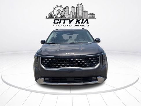 New 2026 Kia Carnival SX FWD image 3