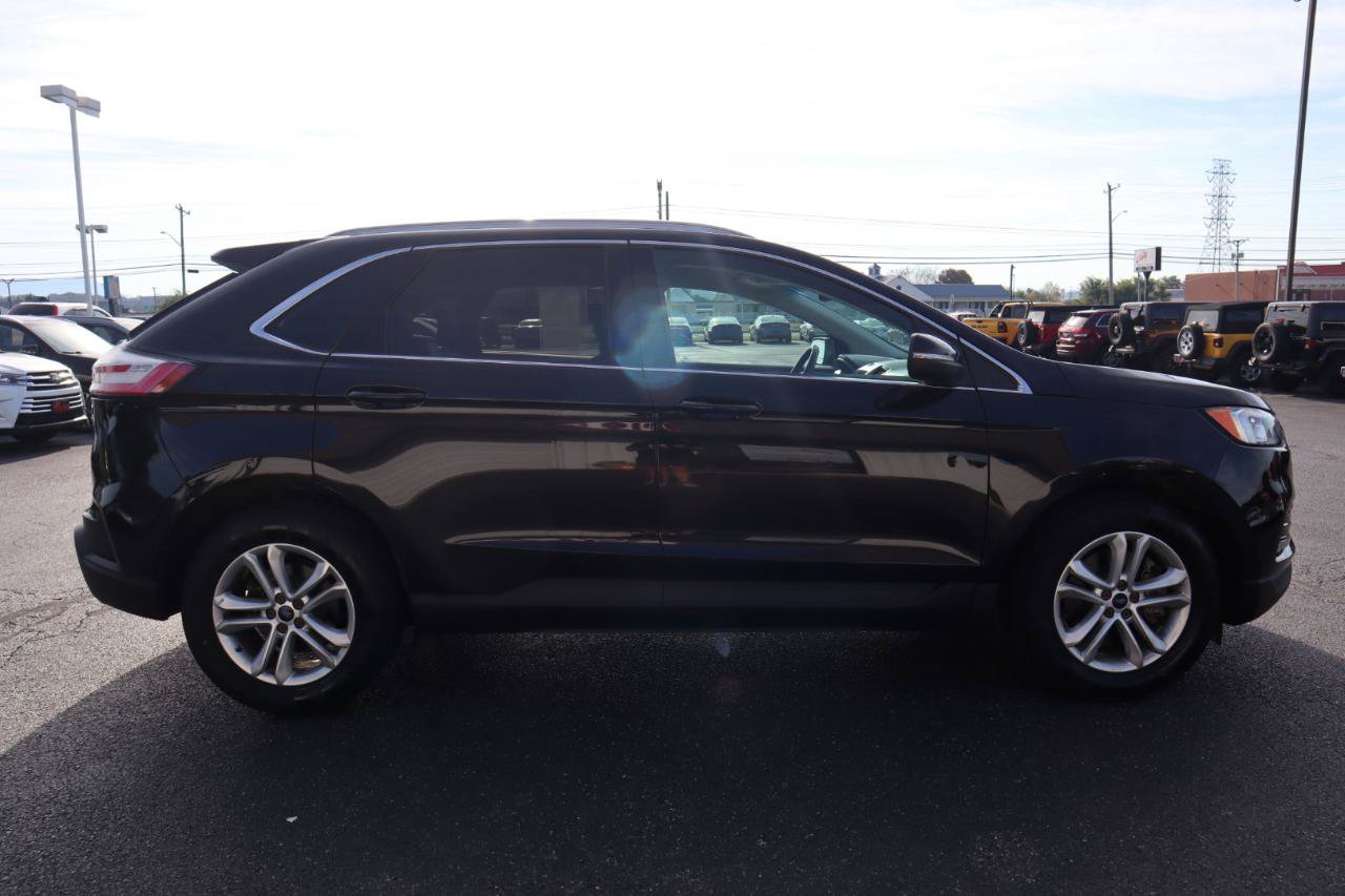 Used 2019 Ford Edge SEL w/ Equipment Group 201A AWD/4WD image 6