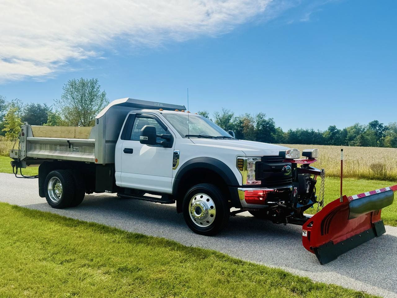 Used 2019 Ford F550 4x4 Regular Cab Super Duty w/ Power Equipment Group image 5