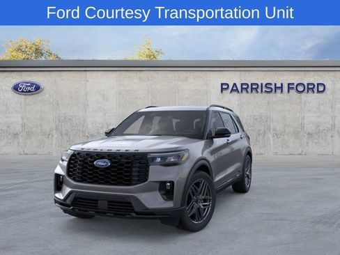 Used 2026 Ford Explorer ST-Line w/ ST-Line Street Pack AWD/4WD image 2