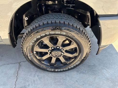 New 2026 RAM 2500 Laramie AWD/4WD image 12