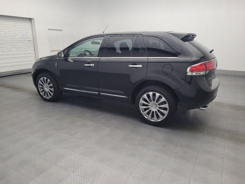 Used 2014 Lincoln MKX FWD w/ Equipment Group 101A image 3
