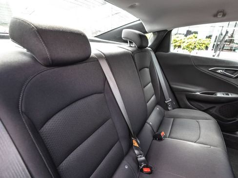 Used 2024 Chevrolet Malibu RS FWD image 28