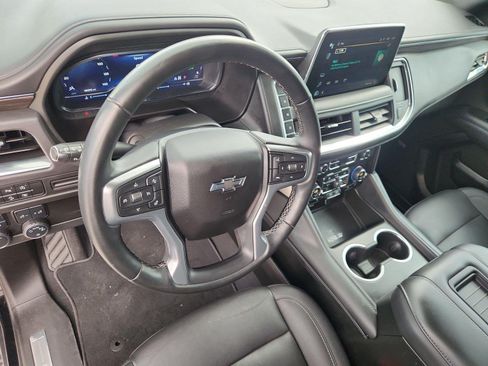 Certified 2024 Chevrolet Tahoe Z71 w/ Luxury Package AWD/4WD image 10