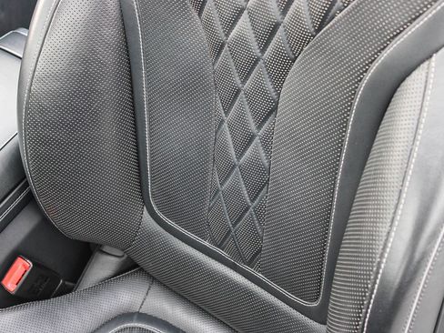 Used 2019 Mercedes-Benz S 560 Cabriolet image 29