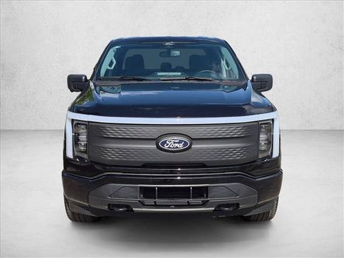 Certified 2025 Ford F150 Lightning XLT AWD/4WD image 2