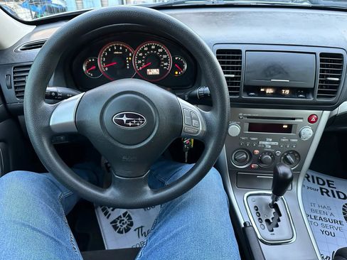Used 2009 Subaru Legacy 2.5i Special Edition AWD/4WD image 5
