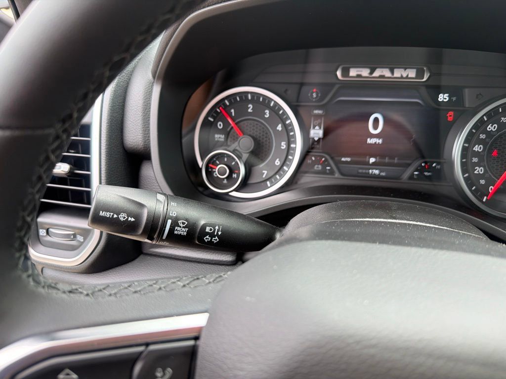 New 2026 RAM 1500 Big Horn AWD/4WD image 13