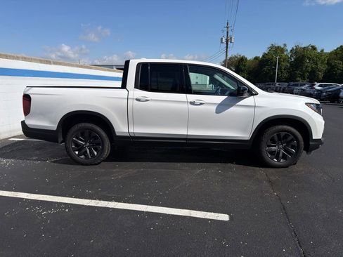 Certified 2023 Honda Ridgeline Sport image 6