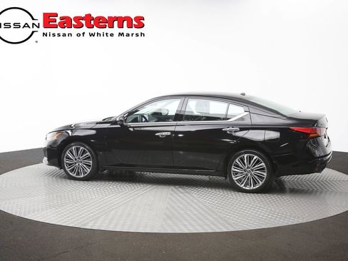 Used 2024 Nissan Altima 2.5 SL AWD/4WD image 57