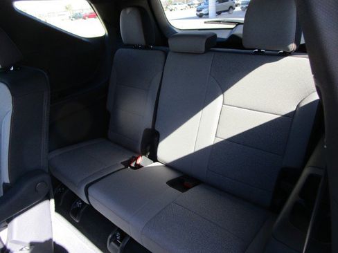 New 2026 Chevrolet Traverse LT w/ Driver Confidence Package FWD image 22