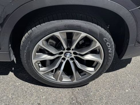 Used 2017 BMW X6 xDrive50i AWD/4WD image 25