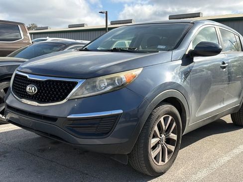 Used 2016 Kia Sportage LX image 12