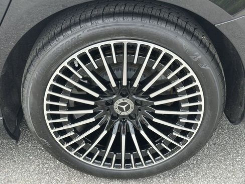 Certified 2023 Mercedes-Benz EQS 580 4MATIC Sedan image 23