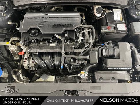 Used 2022 Hyundai Elantra SEL w/ Convenience Package image 48