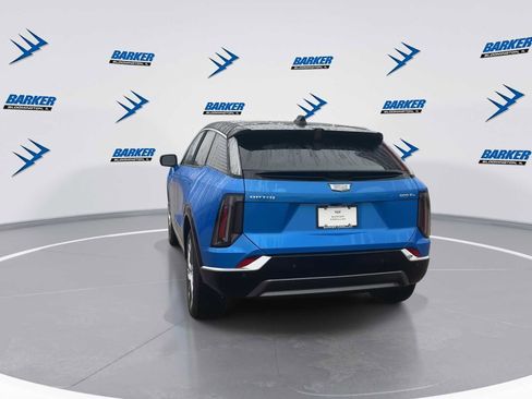 New 2026 Cadillac Optiq Luxury 1 image 7