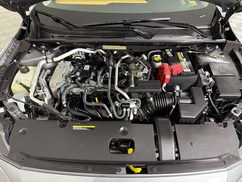 Used 2020 Nissan Sentra SV w/ SV Premium Package FWD image 25