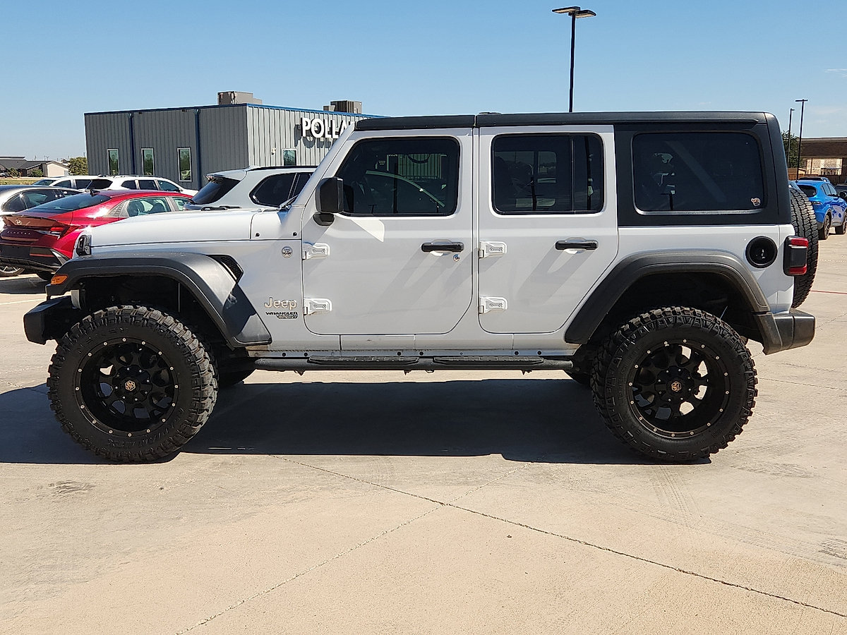 Used 2020 Jeep Wrangler Unlimited Sport S AWD/4WD image 2