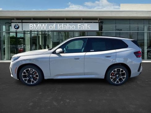 Certified 2025 BMW X3 xDrive30i w/ Premium Package image 6