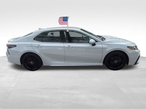 Used 2024 Toyota Camry XSE image 27