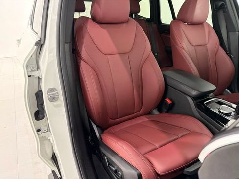 Certified 2024 BMW X3 xDrive30i w/ Premium Package AWD/4WD image 18