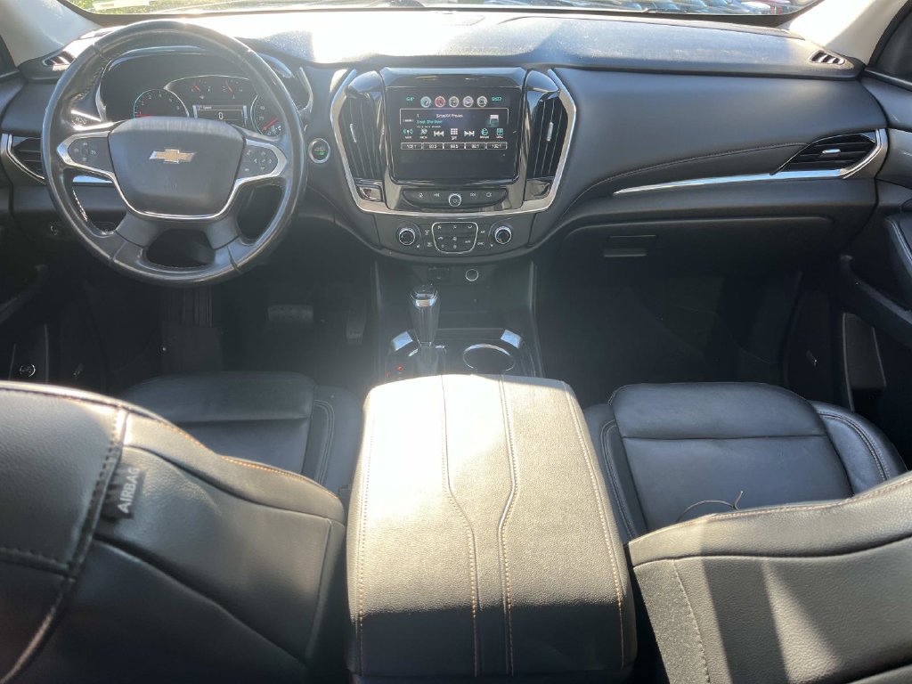 Used 2018 Chevrolet Traverse LT w/ LPO, 'HIT The Road' Package FWD image 12
