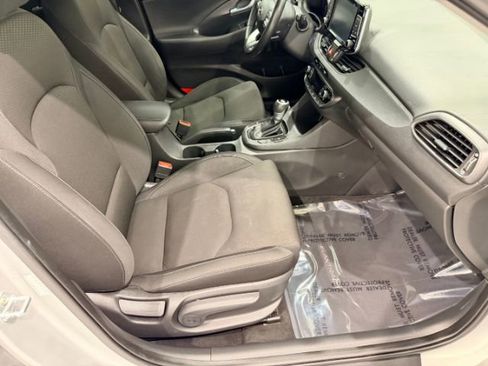 Used 2018 Hyundai Elantra GT w/ Style Package 02 FWD image 23