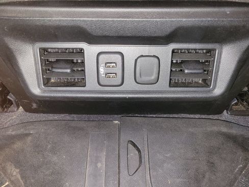 Used 2019 Chevrolet Silverado 1500 RST AWD/4WD image 11