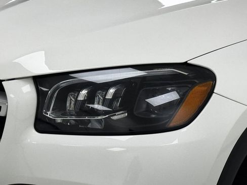 Used 2022 Mercedes-Benz GLS 450 4MATIC image 42