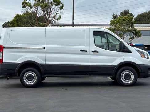 Certified 2020 Ford Transit 350 Low Roof image 4