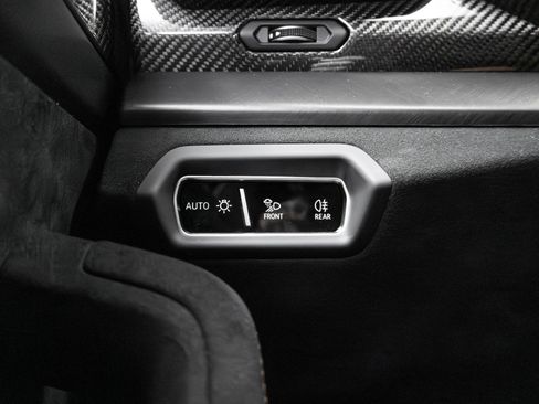 Used 2023 Lamborghini Urus Performante image 74