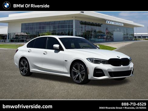 Used 2022 BMW 330e w/ M Sport Package RWD image 1
