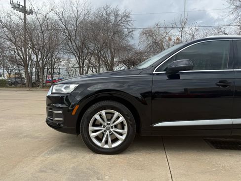 Used 2018 Audi Q7 3.0T Premium Plus image 15