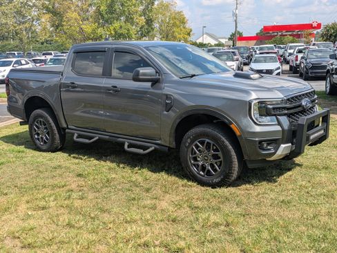 Used 2024 Ford Ranger XLT image 2