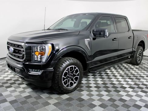 Used 2023 Ford F150 XLT w/ Equipment Group 302A High image 4