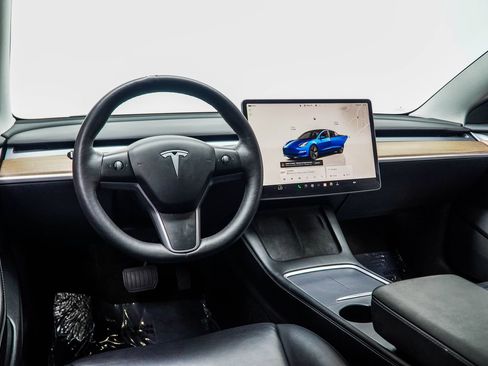 Used 2022 Tesla Model 3 Long Range AWD/4WD image 16