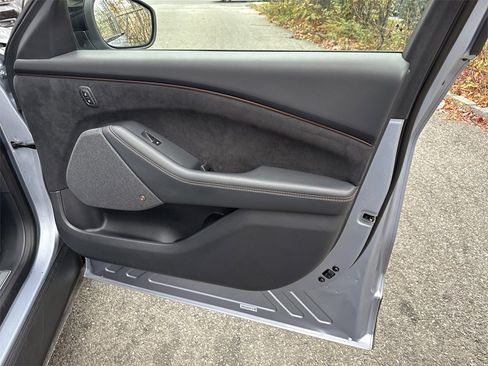 Used 2022 Ford Mustang Mach-E GT image 30