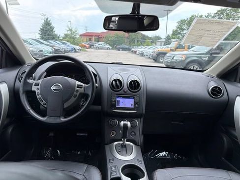 Used 2013 Nissan Rogue SL AWD/4WD image 7
