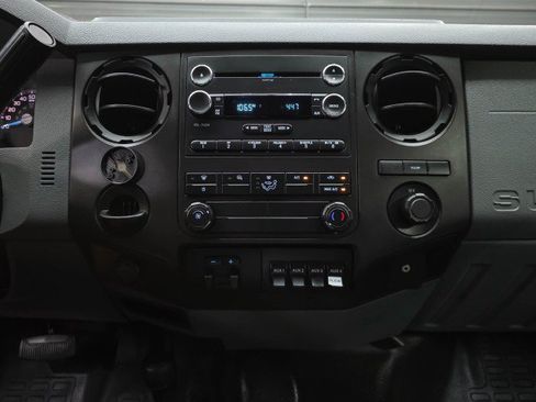 Used 2015 Ford F450 XL w/ Power Equipment Group AWD/4WD image 25