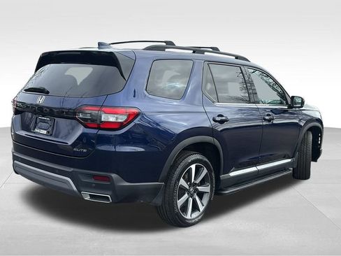 Used 2024 Honda Pilot Elite image 7