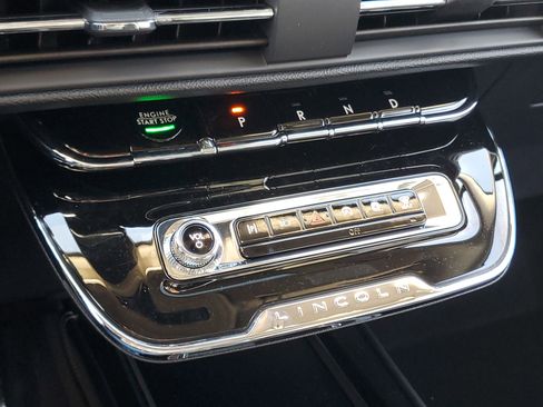 New 2026 Lincoln Corsair Premiere image 22