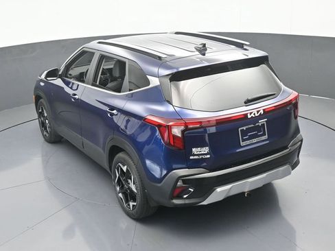 Used 2024 Kia Seltos EX image 47